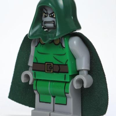 Dr doom shop lego minifigure
