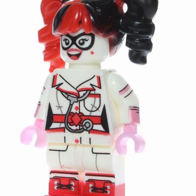 lego harley quinn nurse