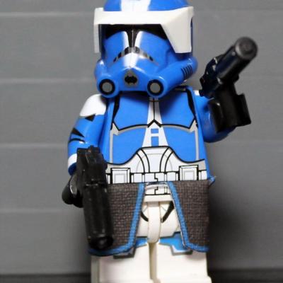 HeroBloks - 501st Legion Clone Commander - Clone Army Customs