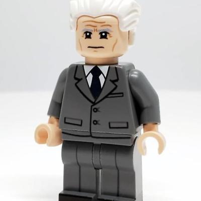 HeroBloks - Dr Martin Brenner