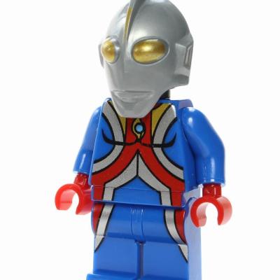 ultraman cosmos figure