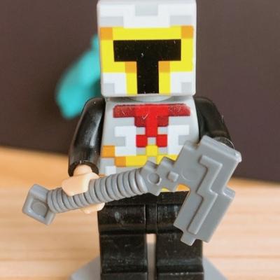 HeroBloks - Knight Minecraft Player - Unknown