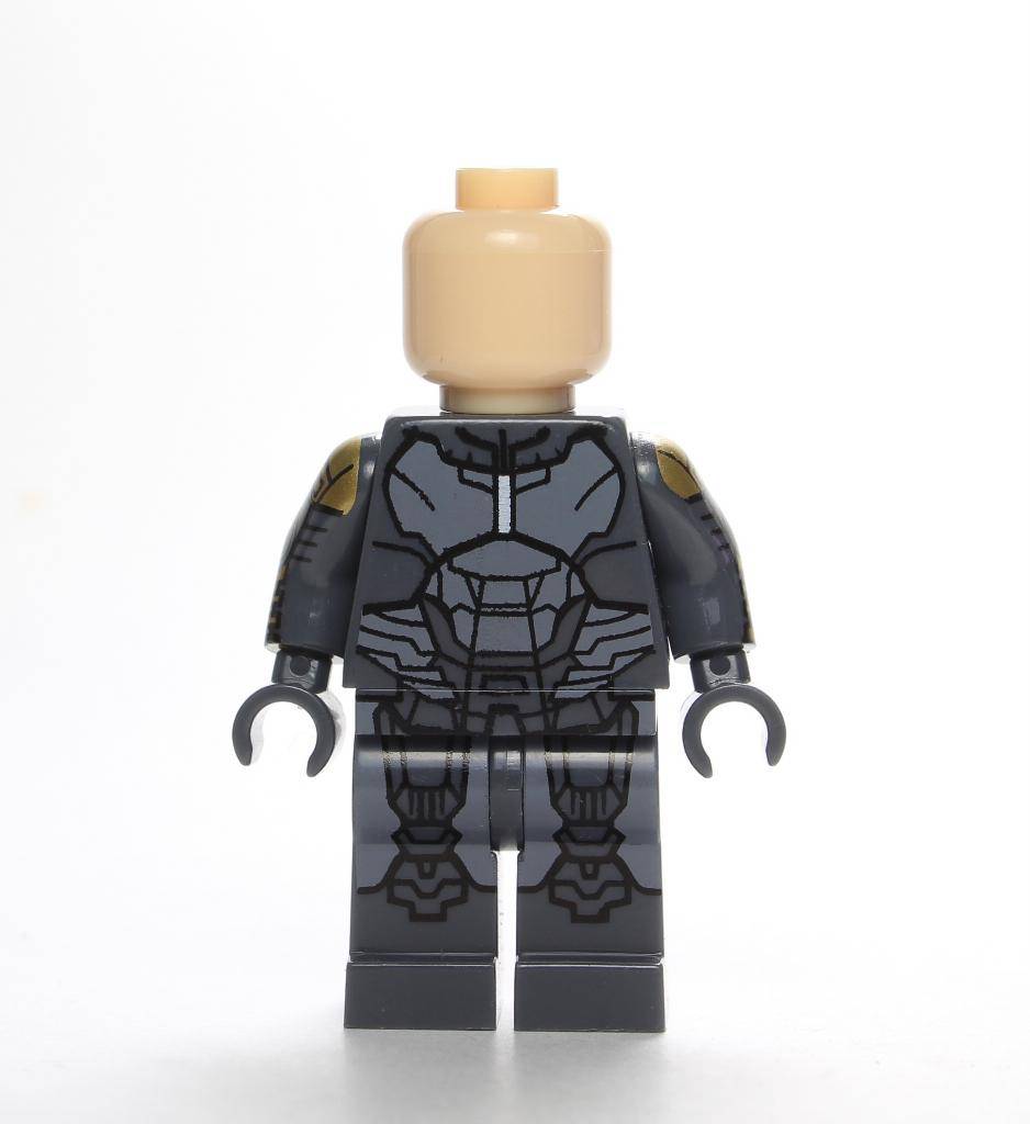 lego striker iron man