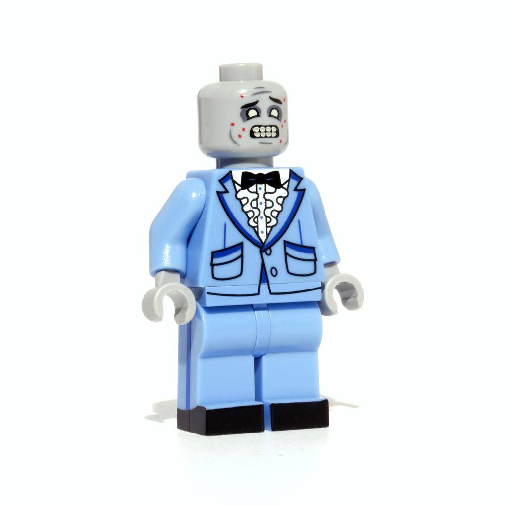 LEGO человечек в полосатом костюме