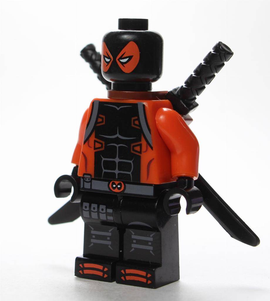 figurine pop deadpool samurai